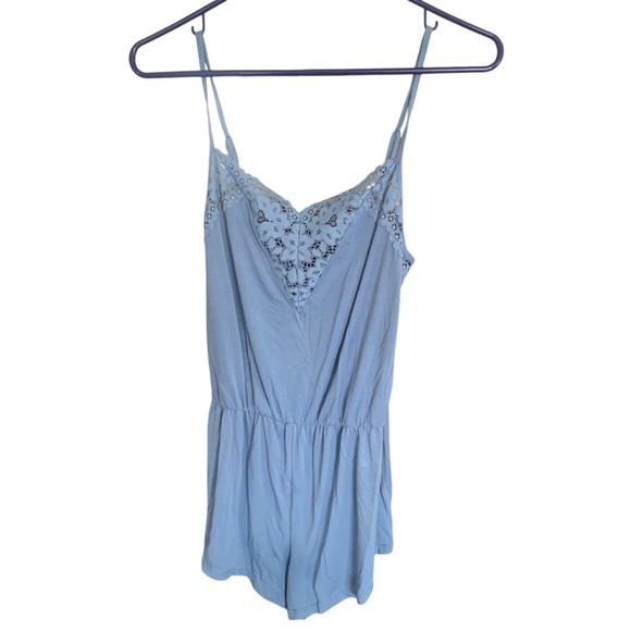 Victoria's Secret Lace Cami Sleep One Piece Romper Size XS - Picture 1 of 3